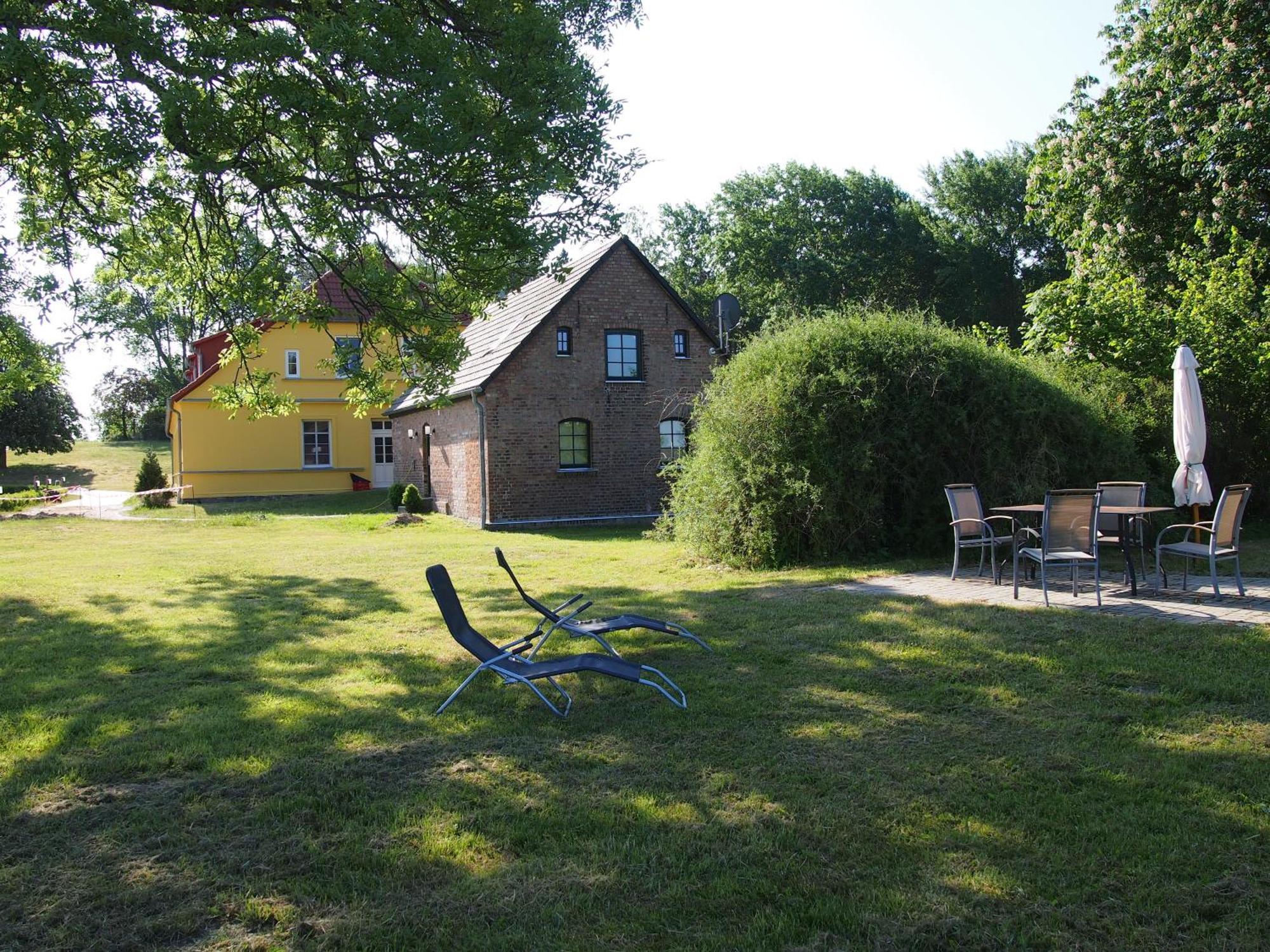 Ferienhaus Gut Rattelvitz Insel Rügen Gingst Exterior foto